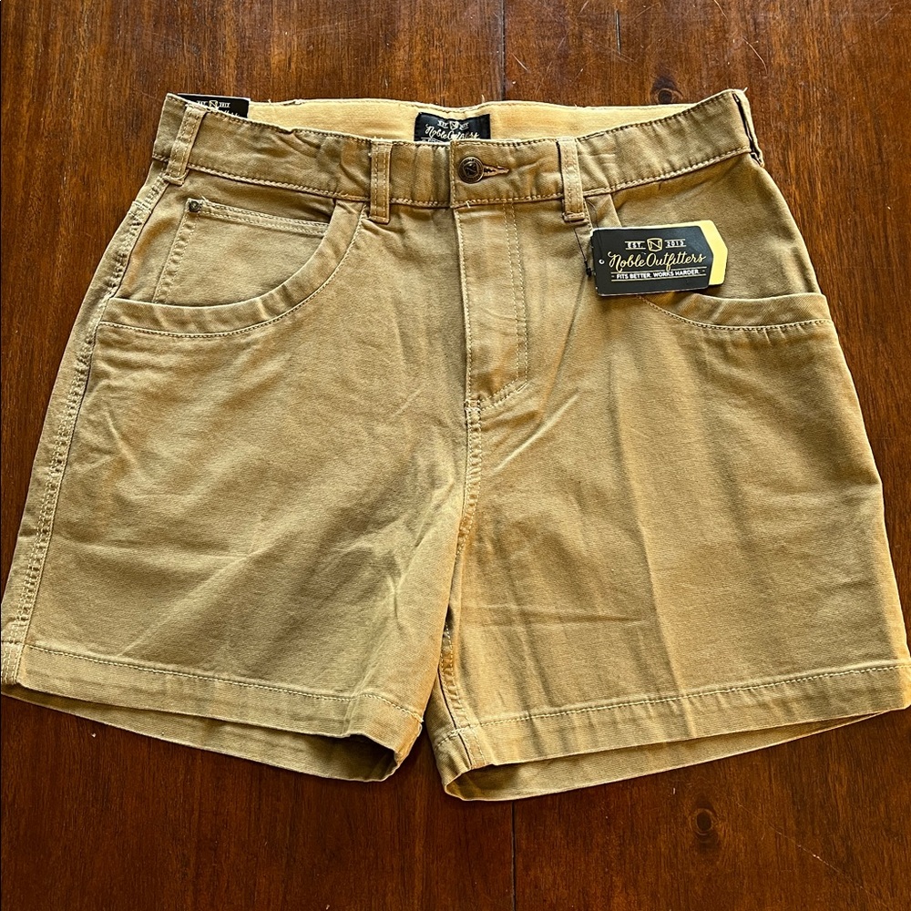 Noble Outfitters Women's Shorts in Coyote Size 12